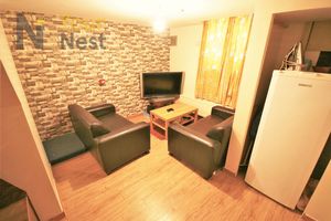 Photo 1- click for photo gallery